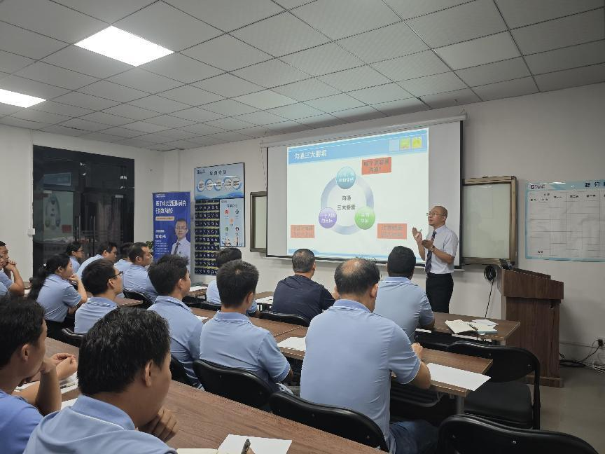 聚焦溝通效能，康柏工業(yè)陶瓷專題培訓(xùn)夯實(shí)穩(wěn)健發(fā)展基石